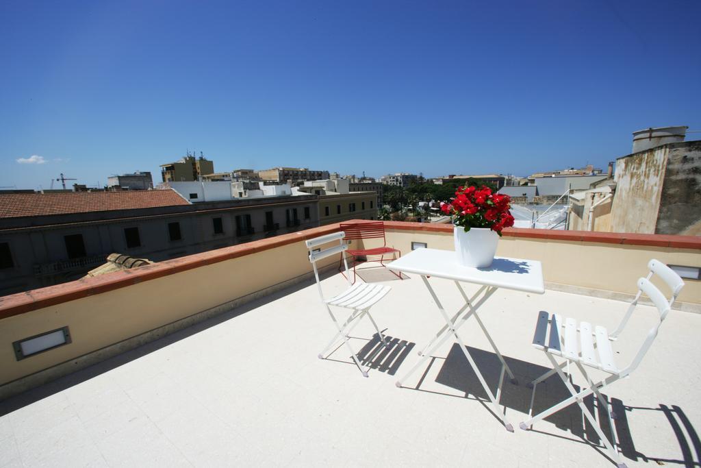 Scudaniglio Apartments Trapani Szoba fotó