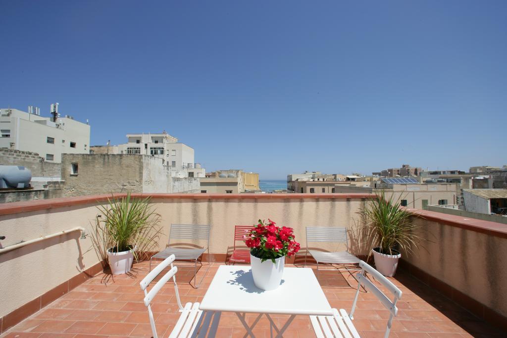 Scudaniglio Apartments Trapani Szoba fotó