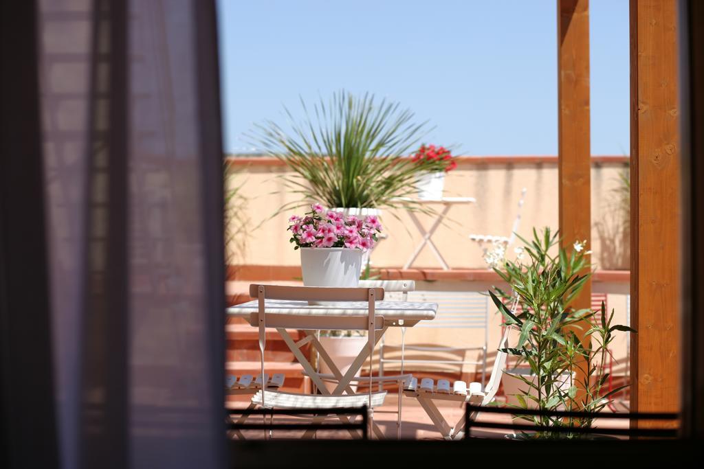 Scudaniglio Apartments Trapani Szoba fotó