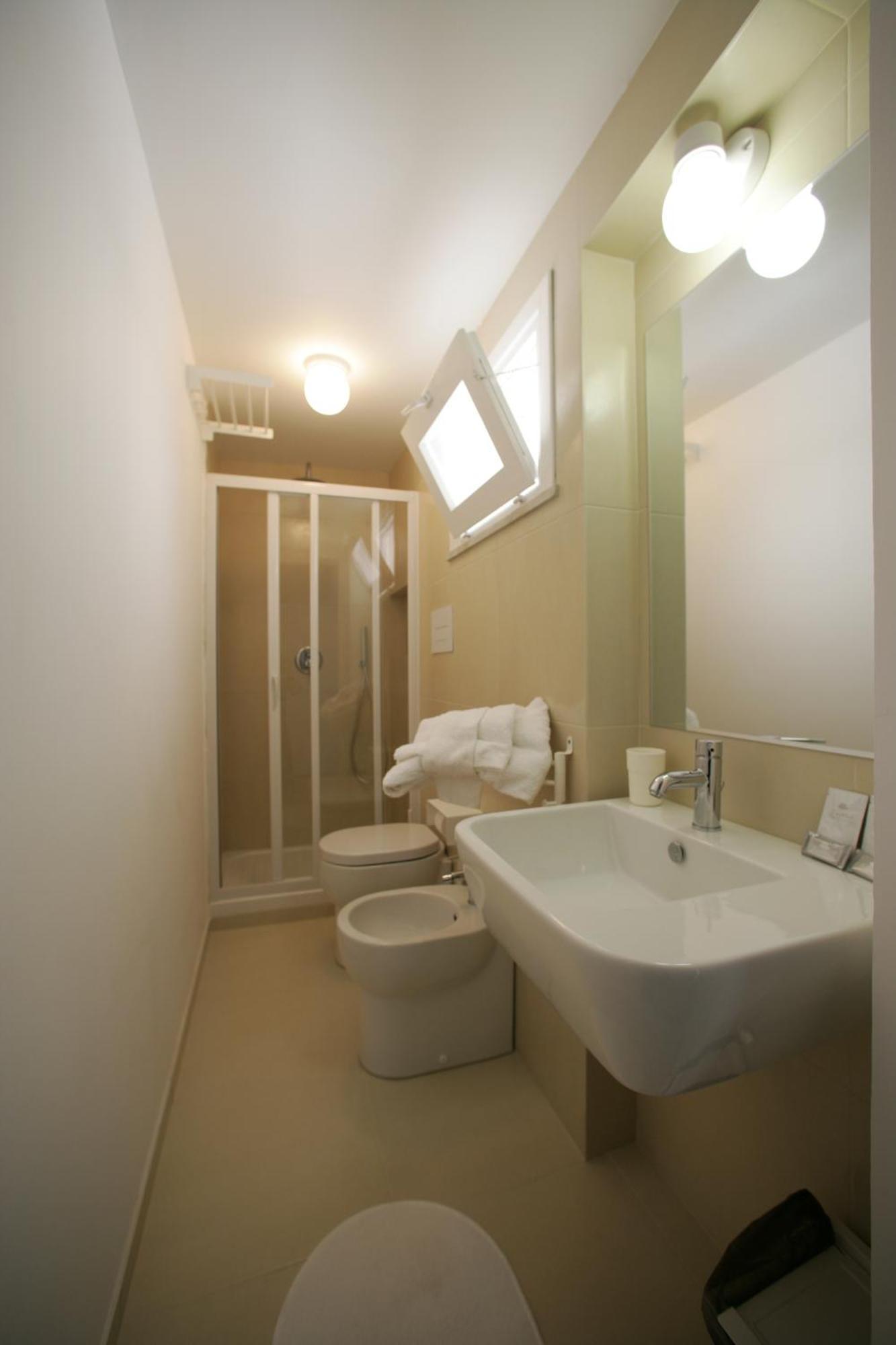Scudaniglio Apartments Trapani Szoba fotó